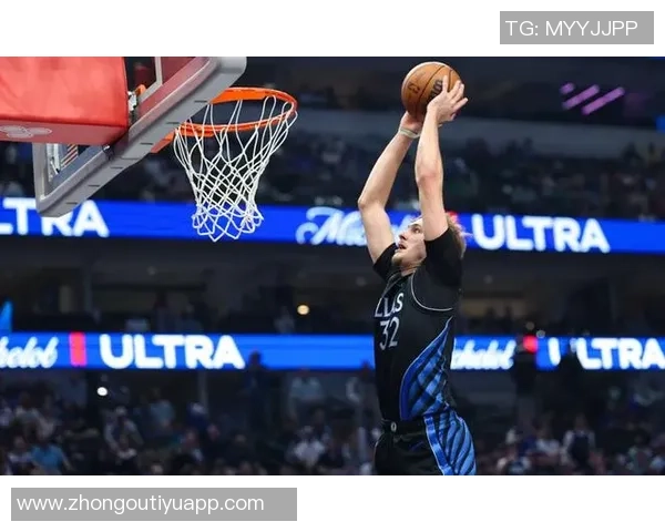 华盛顿盛赞弗拉格潜力无限努力传授经验助其成长