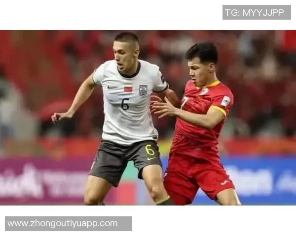 国外博主热议16岁邝兆镭崛起之路中国足球未来不可小觑