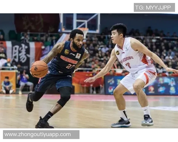 加尔扎强调快节奏与专注并重打造聪明拼抢积极的篮球风格