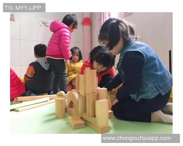 范德彪与字母哥联手助攻大加索尔点赞这一精彩瞬间