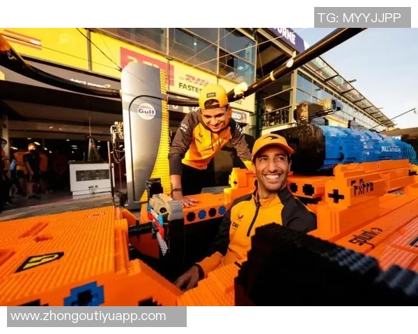 墨尔本NBA球迷商店惊现锡安真人大小乐高模型引发热议