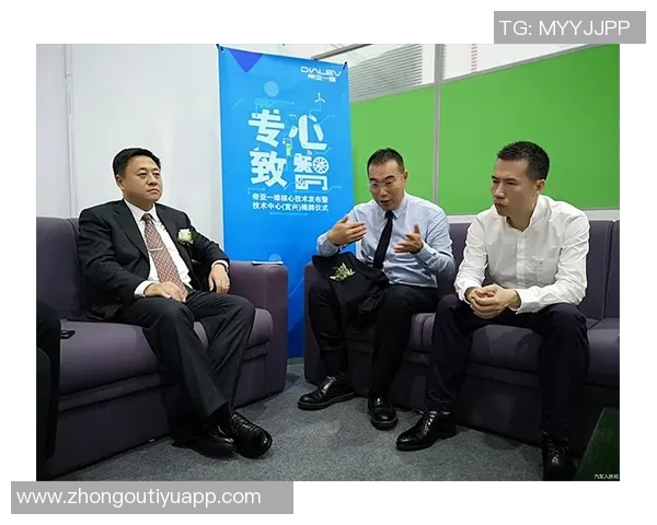 曾凡博谈杨瀚森影响力称新环境下学习机会有限 曾凡博谈杨瀚森影响力称新环境下学习机会有限